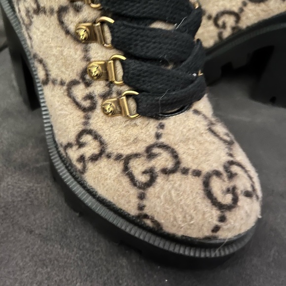 Gucci Trip Logo Bootie - Picture 12 of 14